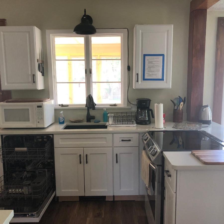 Seabreeze Three Bedroom Home Рочестър Екстериор снимка
